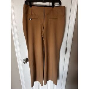 Express Brown tan plants size 10 R flair low cut new with tags